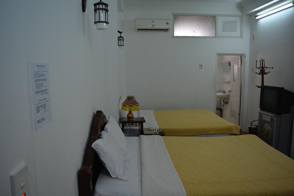 Hoang Cuong Hotel Hanoi Exterior foto