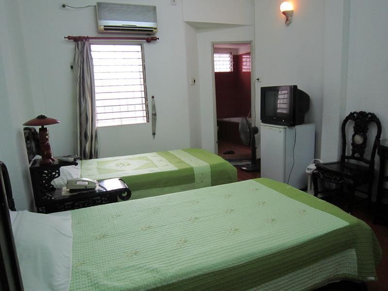 Hoang Cuong Hotel Hanoi Exterior foto